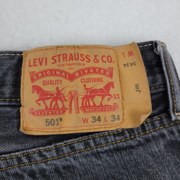 Levis 501 Button Fly Jeans Mens 32 x 31.5 Faded Black Straight‎ Leg Cotton - Picture 1 of 14